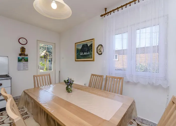 Апартаменты Mare Трогир