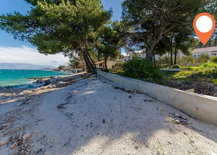 Mare Τρογκίρ